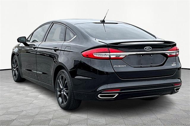 2018 Ford Fusion SE - Photo 4