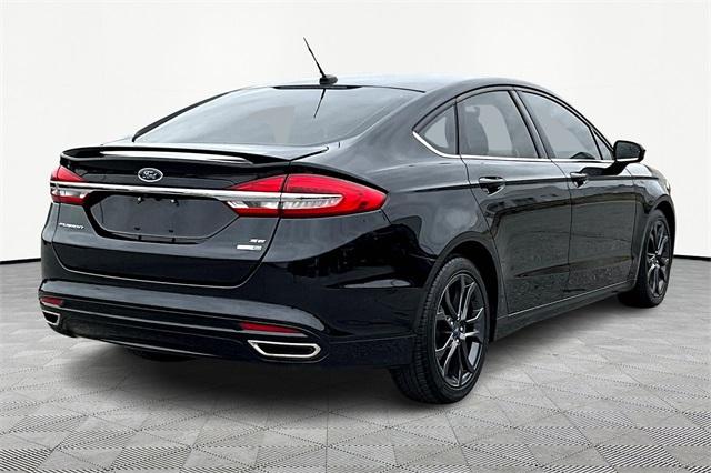 2018 Ford Fusion SE - Photo 6