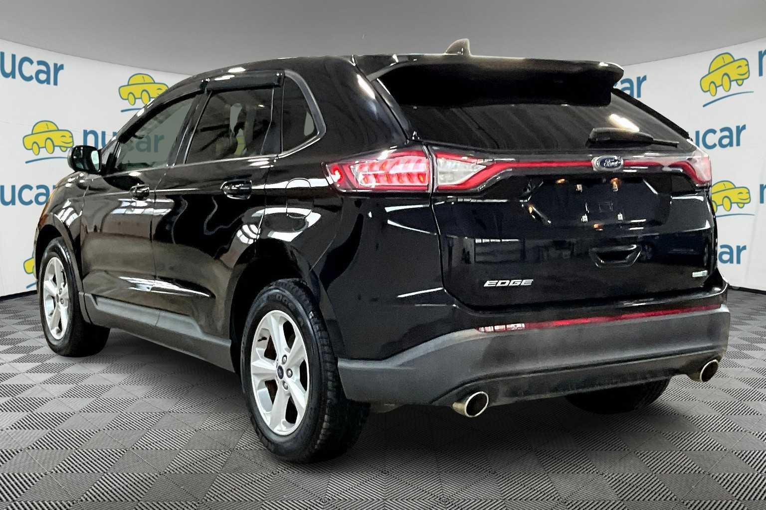 2016 Ford Edge SE - Photo 4