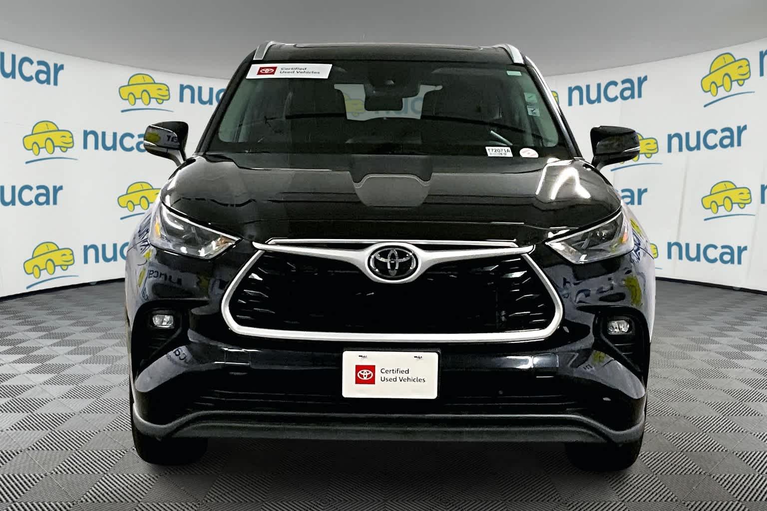 2022 Toyota Highlander XLE - Photo 2