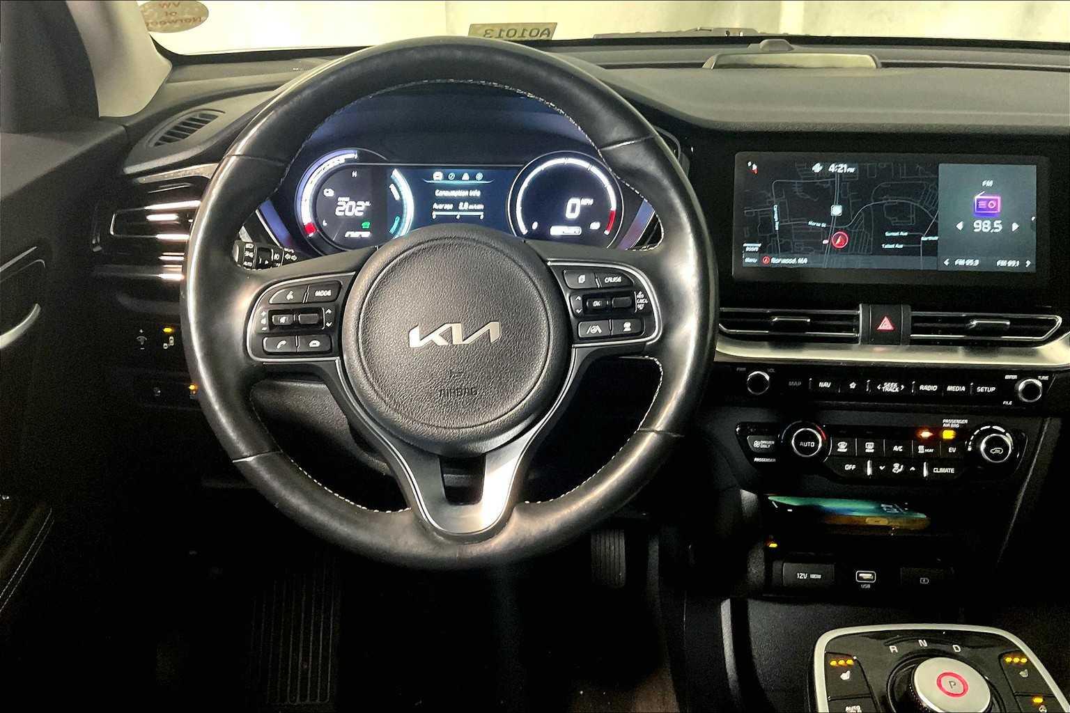 2022 Kia Niro EV EX - Photo 18