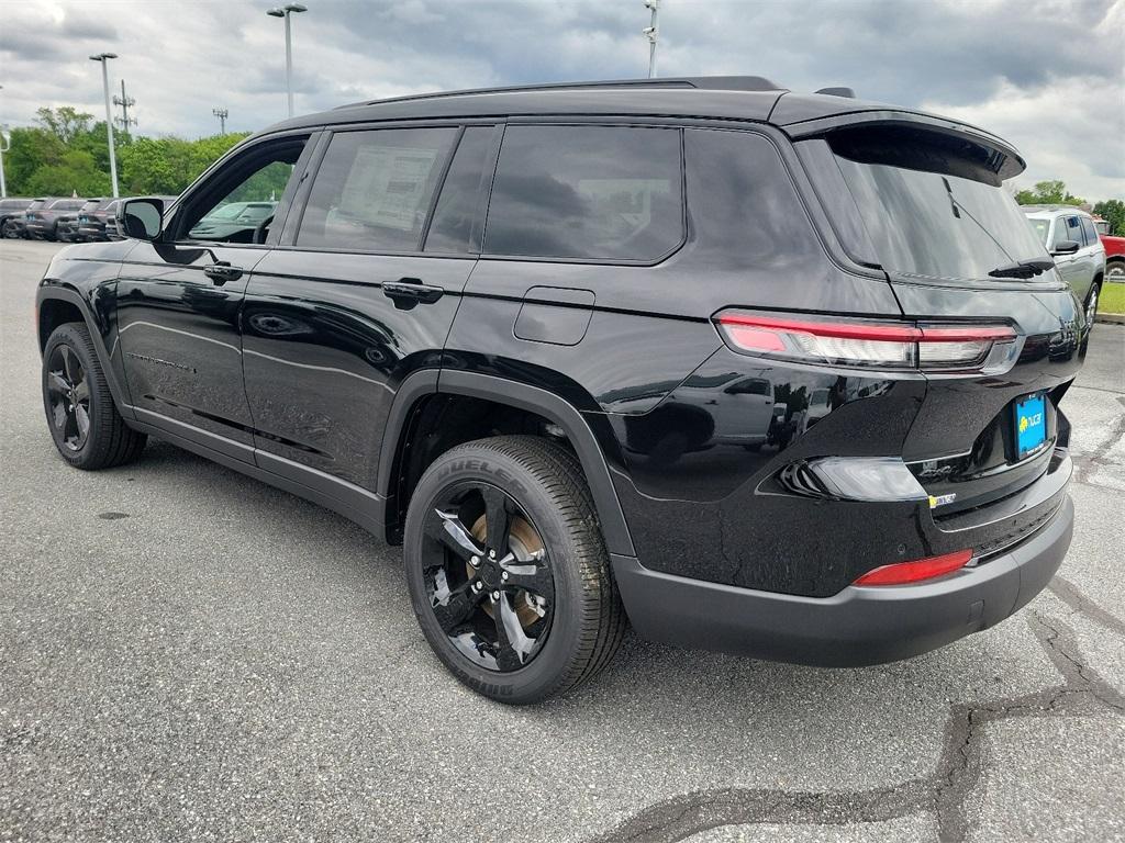 2024 Jeep Grand Cherokee L Altitude - Photo 3