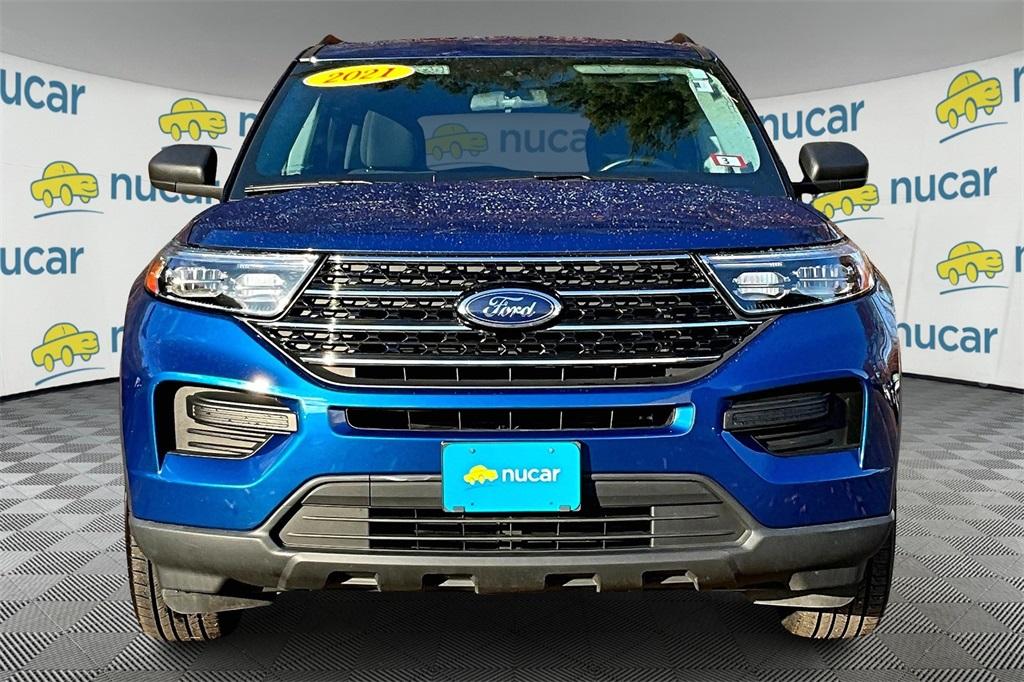 2021 Ford Explorer XLT - Photo 2