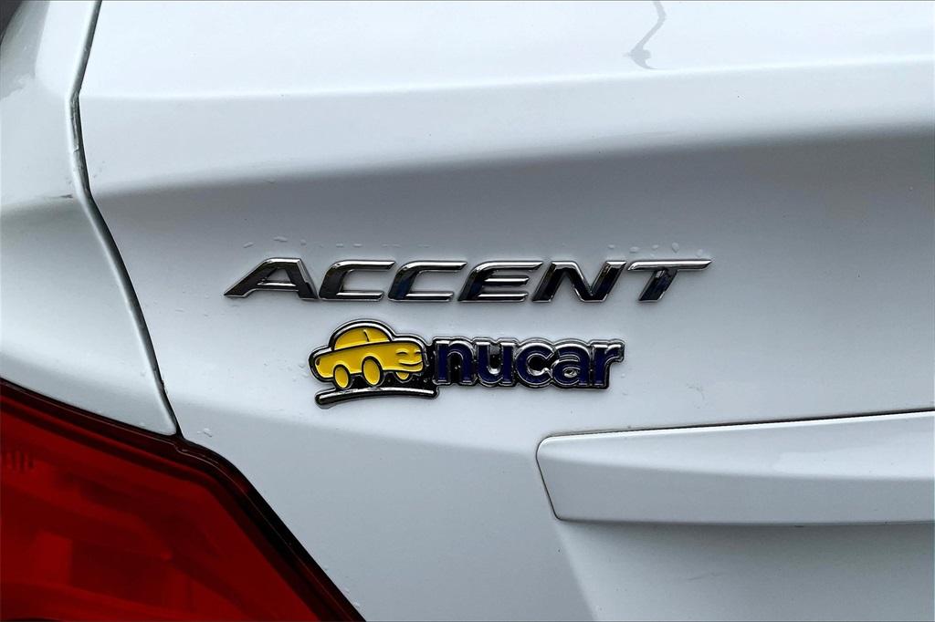 2016 Hyundai Accent SE - Photo 28