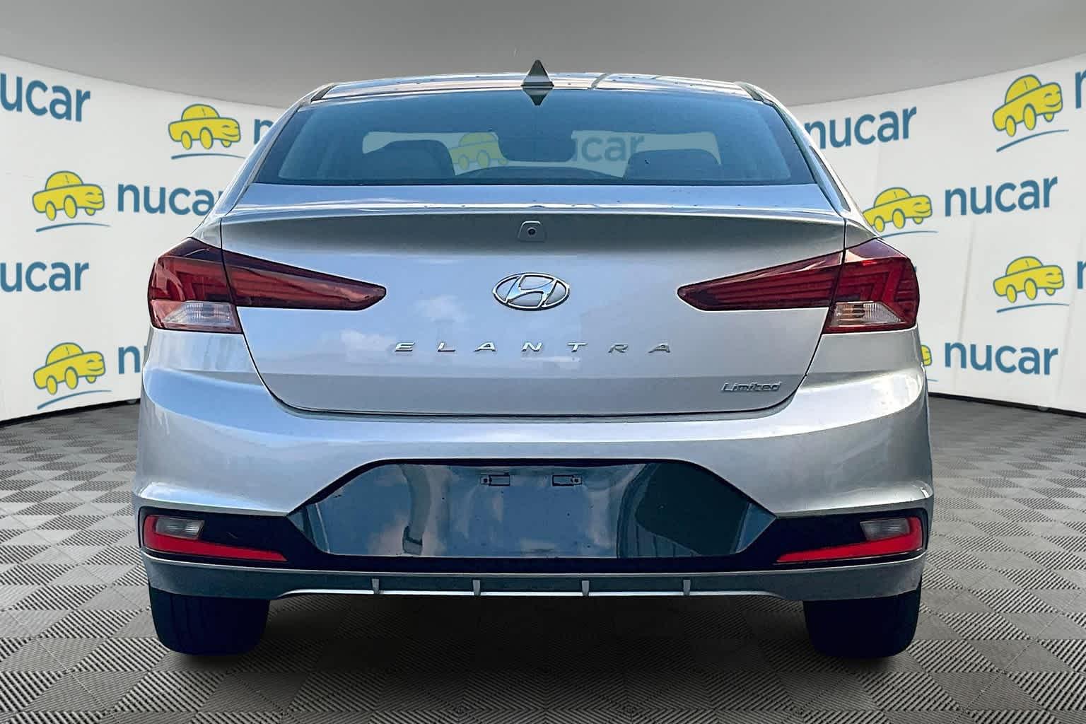 2020 Hyundai Elantra Limited - Photo 5