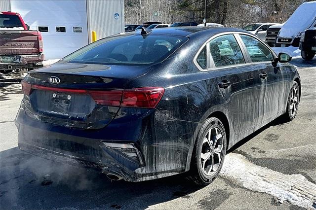 2021 Kia Forte LXS - Photo 4