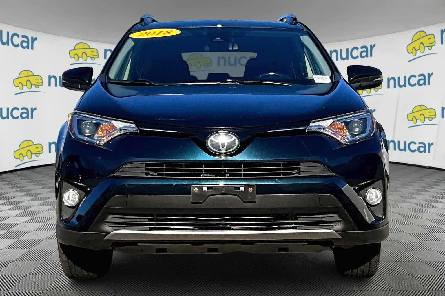 2018 Toyota RAV4 XLE - Photo 2