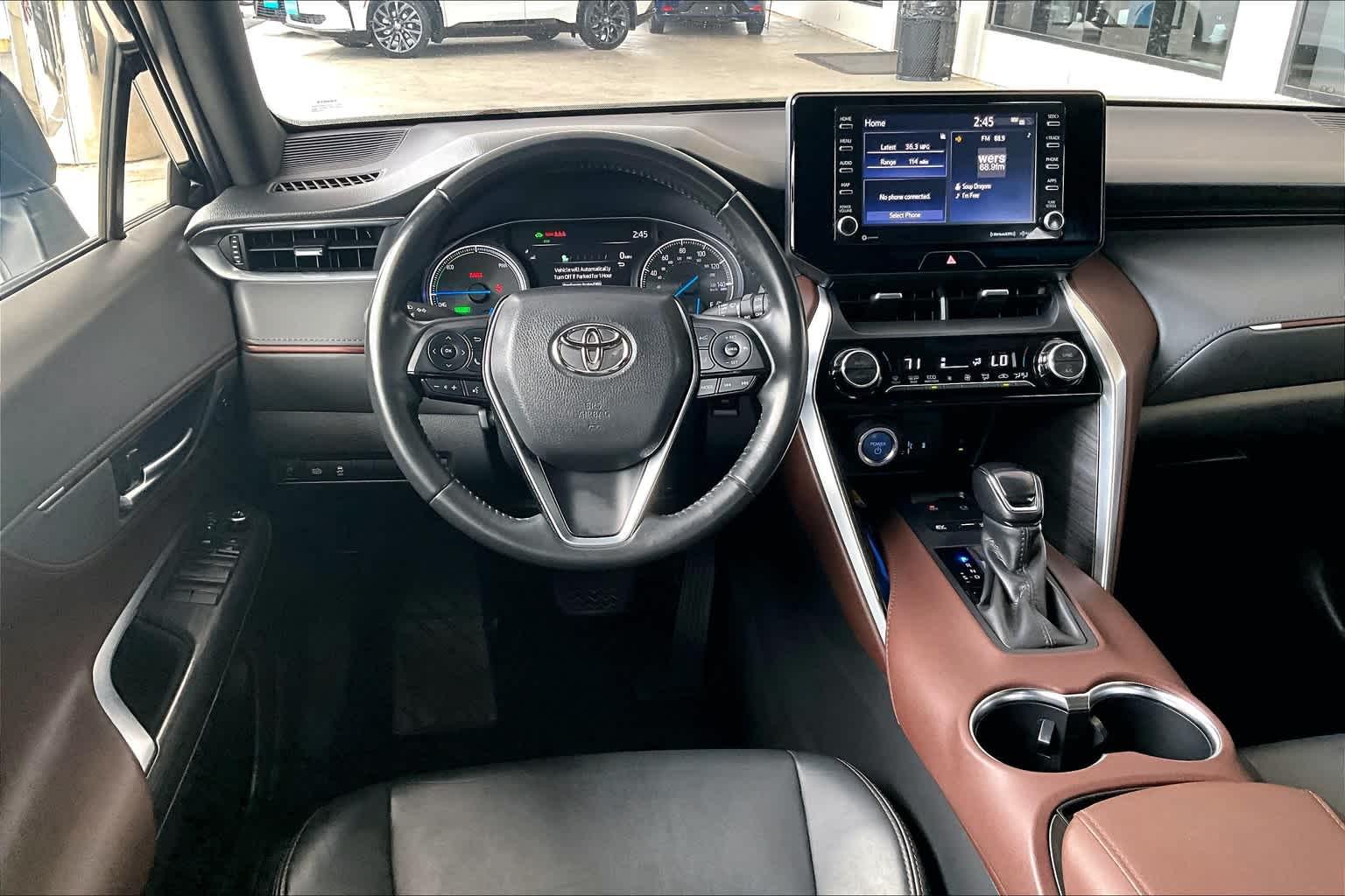 2021 Toyota Venza XLE - Photo 17