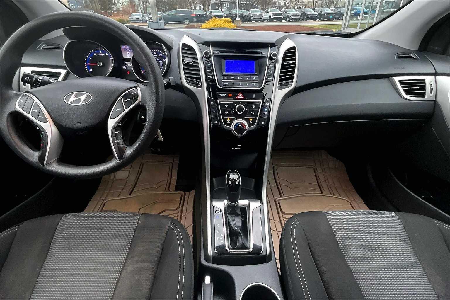 2015 Hyundai Elantra GT  - Photo 20