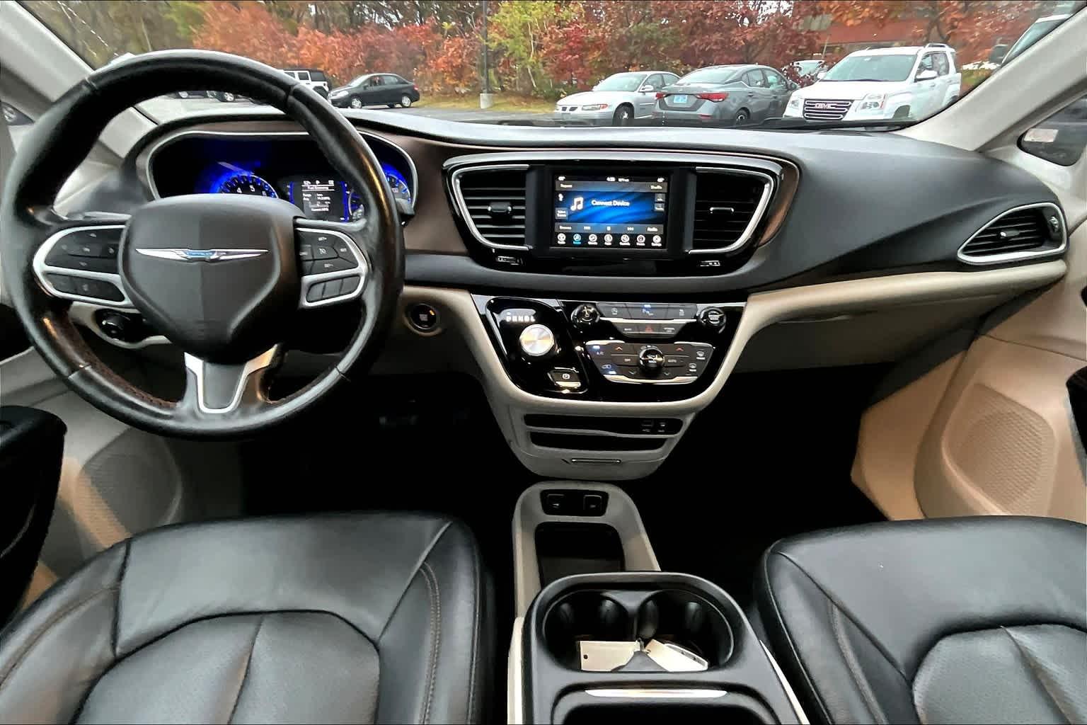 2019 Chrysler Pacifica Touring L - Photo 20