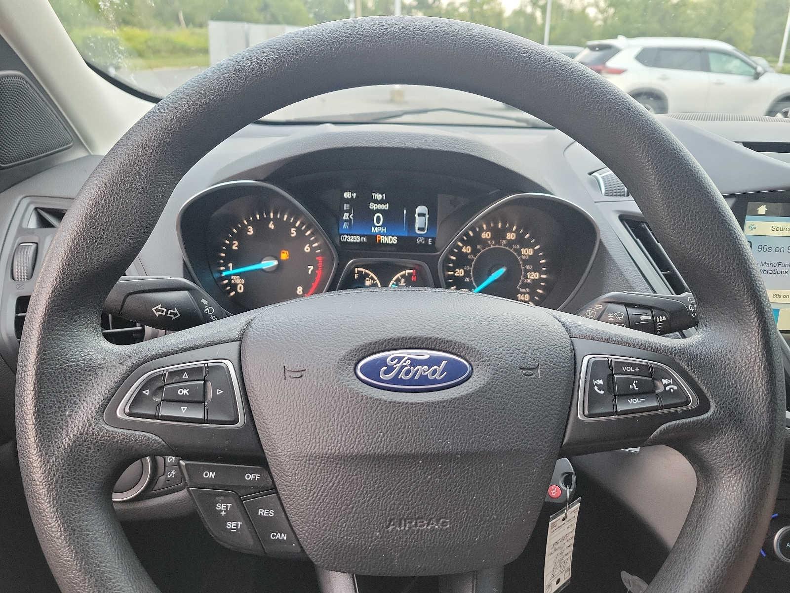 2018 Ford Escape SE - Photo 18