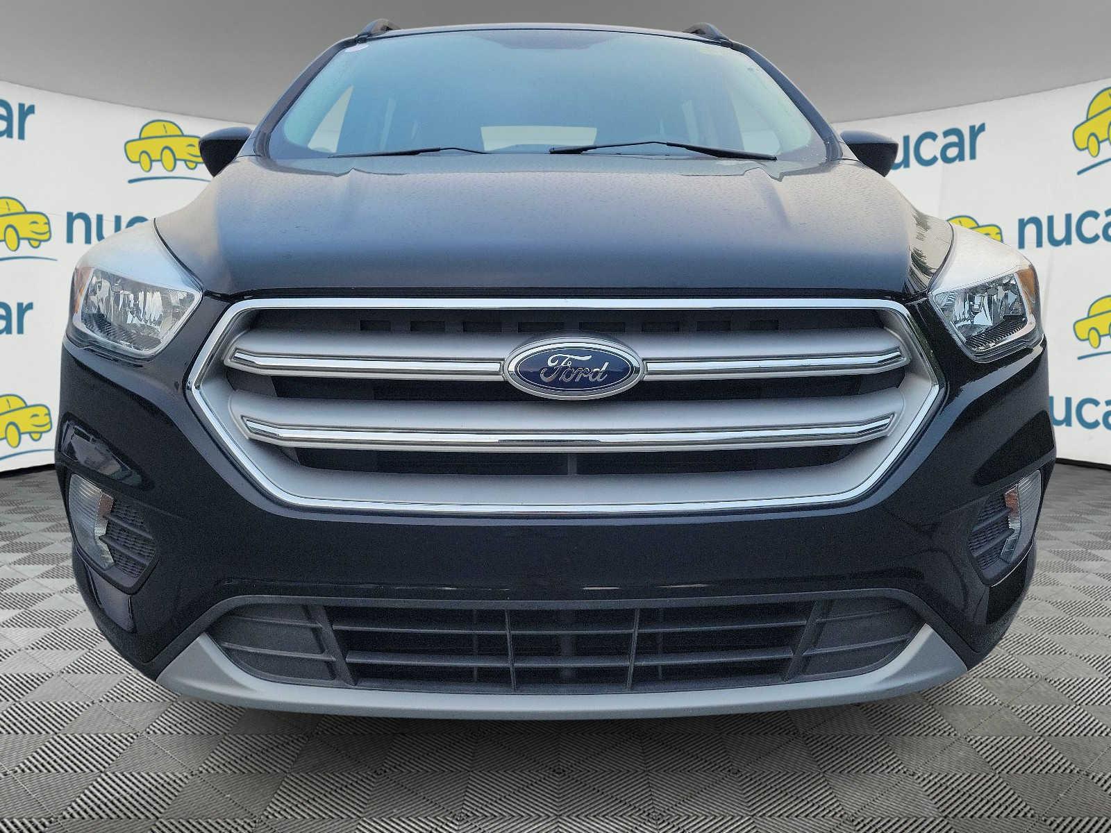 2018 Ford Escape SE - Photo 2