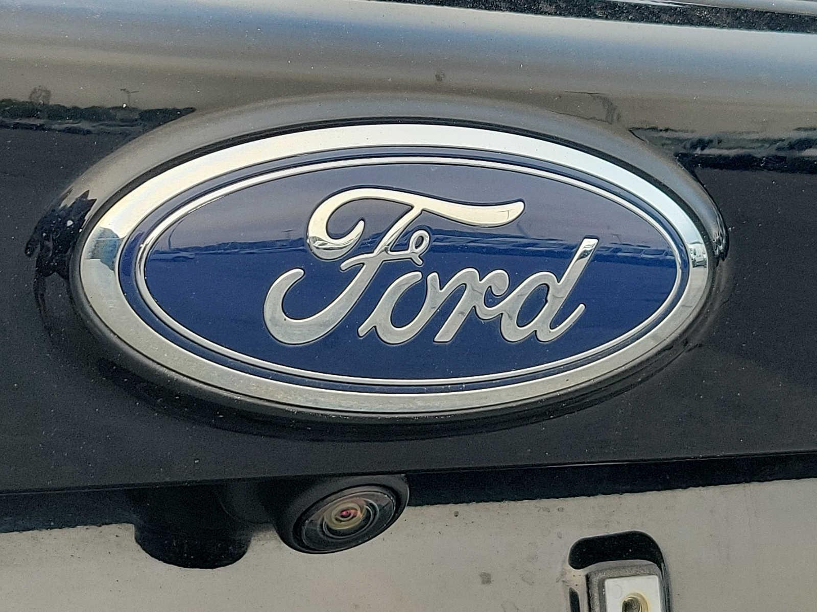 2018 Ford Escape SE - Photo 25