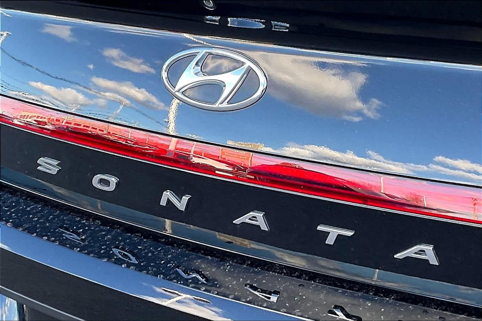 2022 Hyundai Sonata SE - Photo 27