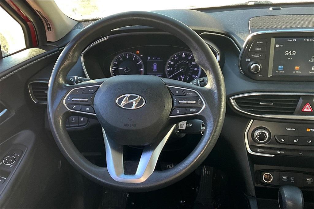 2020 Hyundai Santa Fe SE - Photo 17