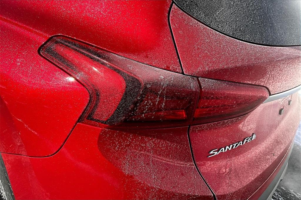 2020 Hyundai Santa Fe SE - Photo 30