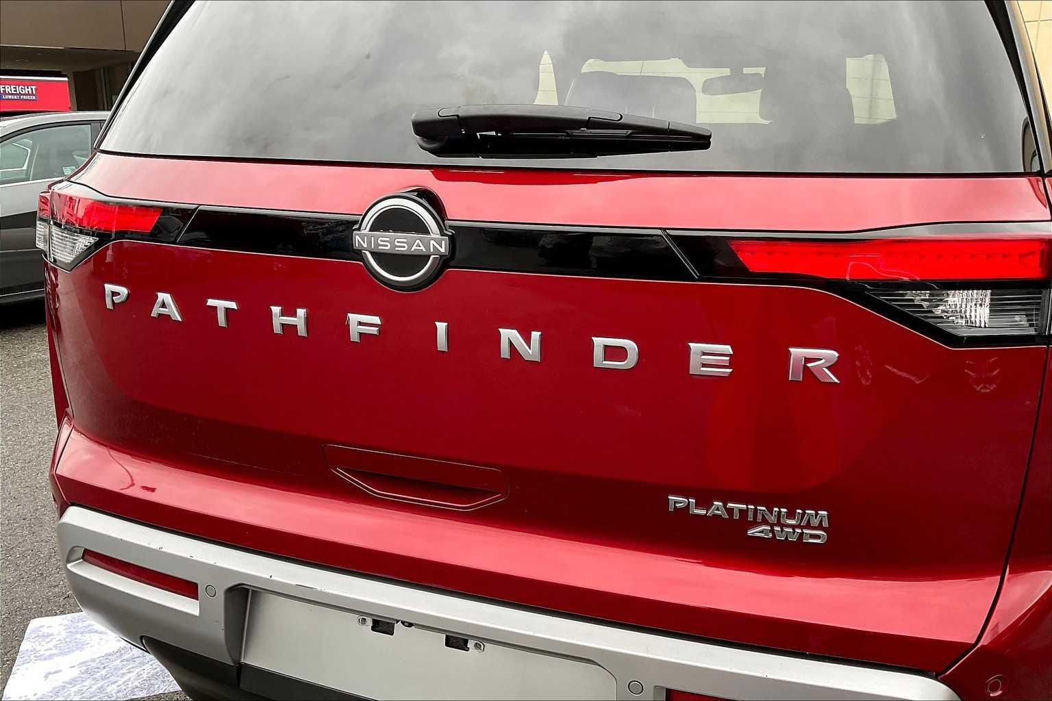 2022 Nissan Pathfinder Platinum - Photo 29