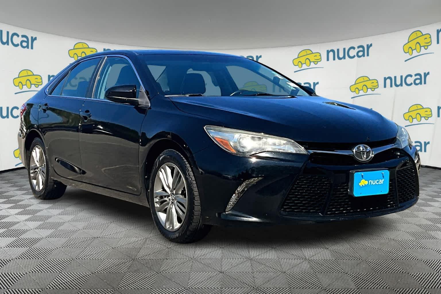 2015 Toyota Camry SE - Photo 1