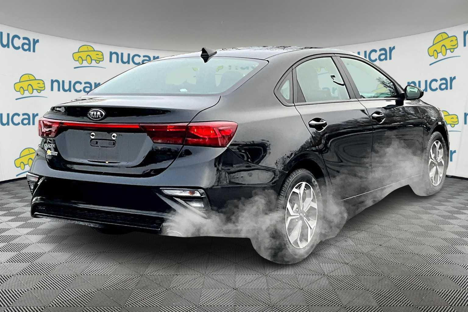 2020 Kia Forte LXS - Photo 6