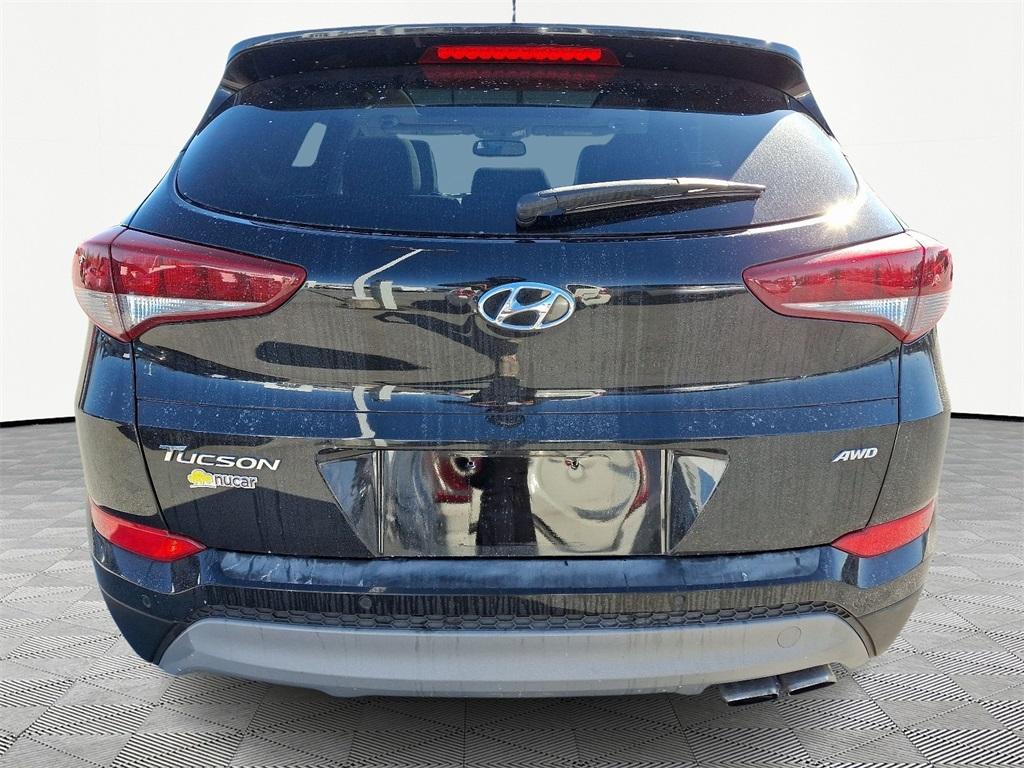 2017 Hyundai Tucson Value - Photo 5