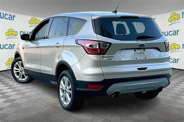 2017 Ford Escape SE - Photo 4