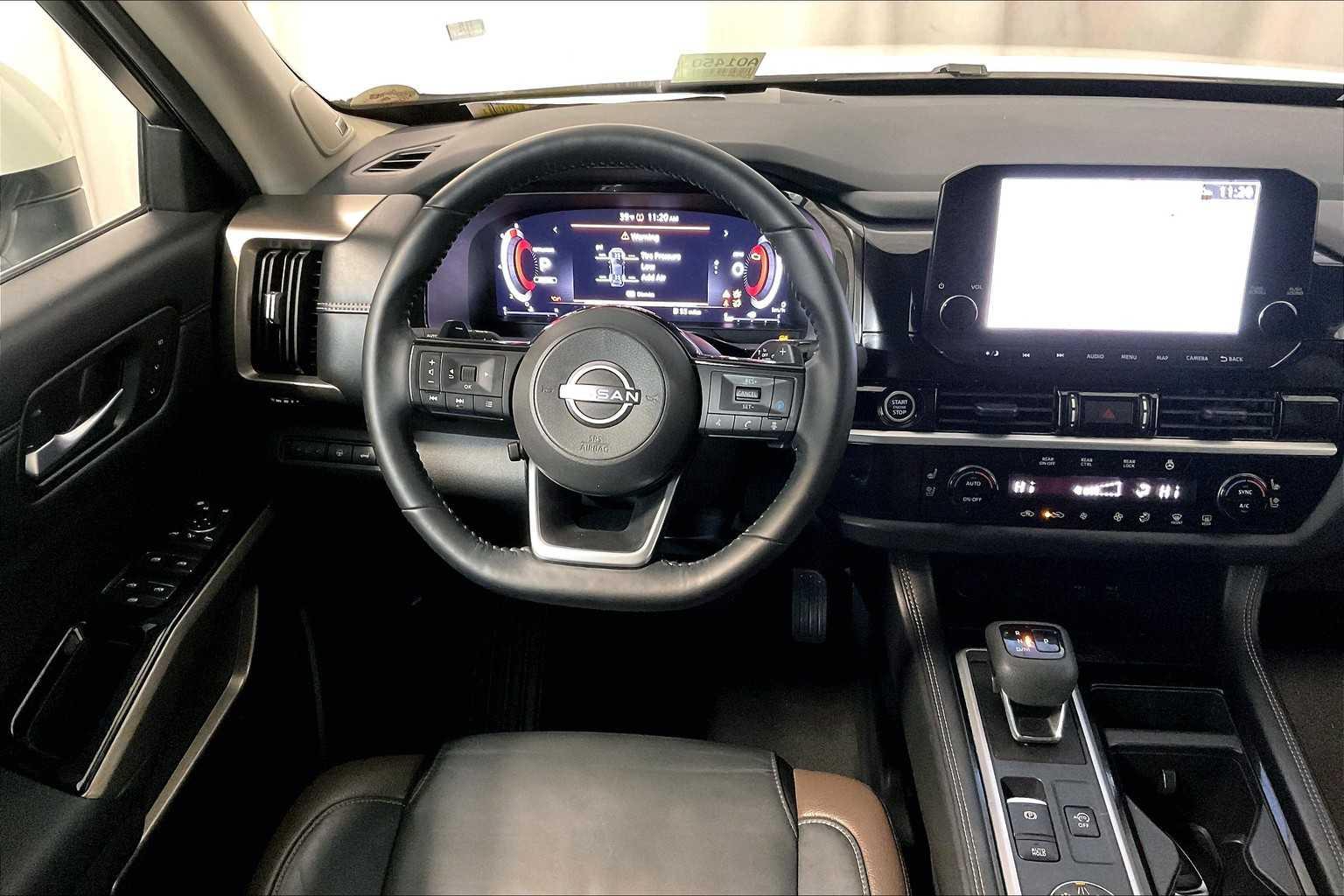 2023 Nissan Pathfinder Platinum - Photo 18