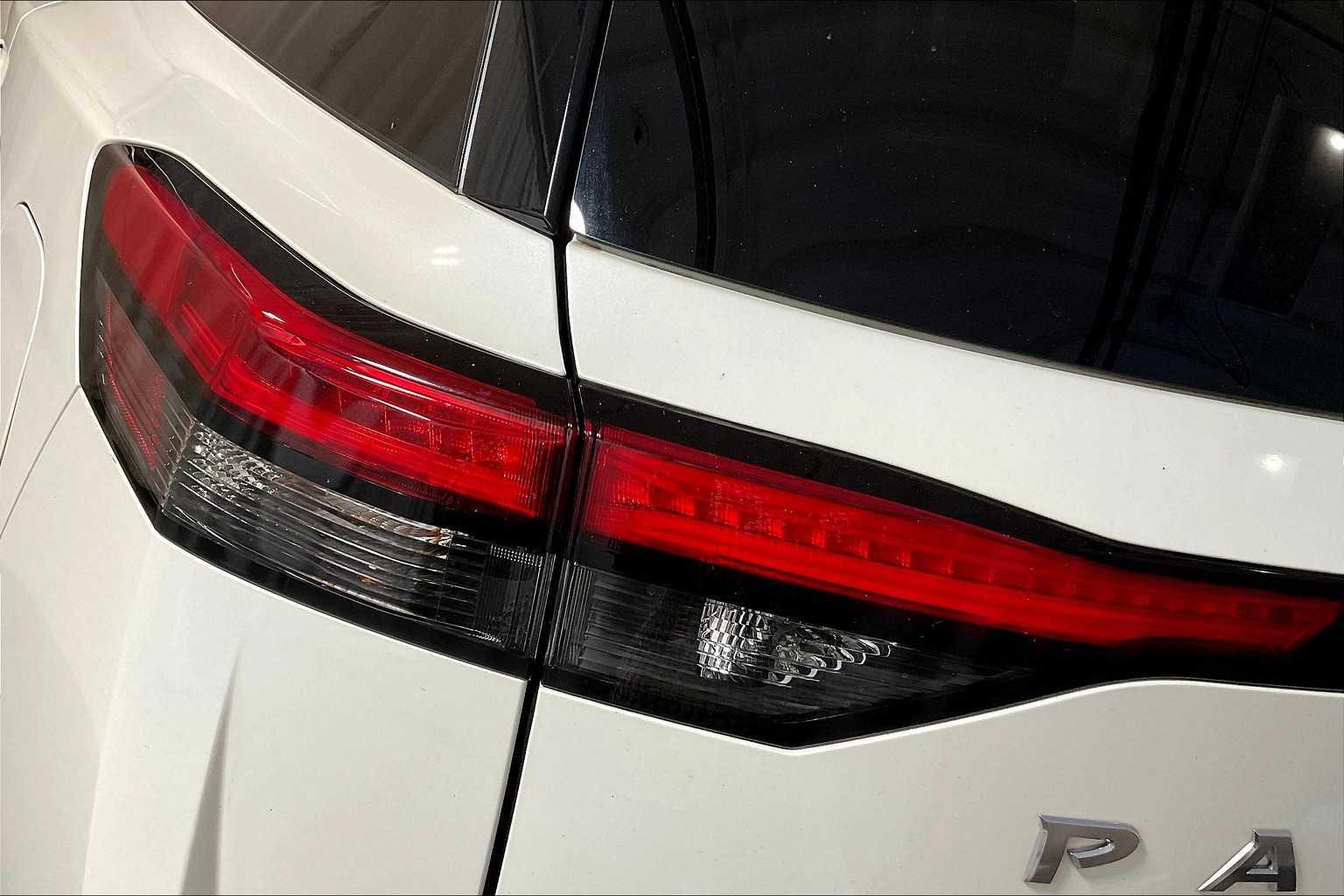 2023 Nissan Pathfinder Platinum - Photo 34