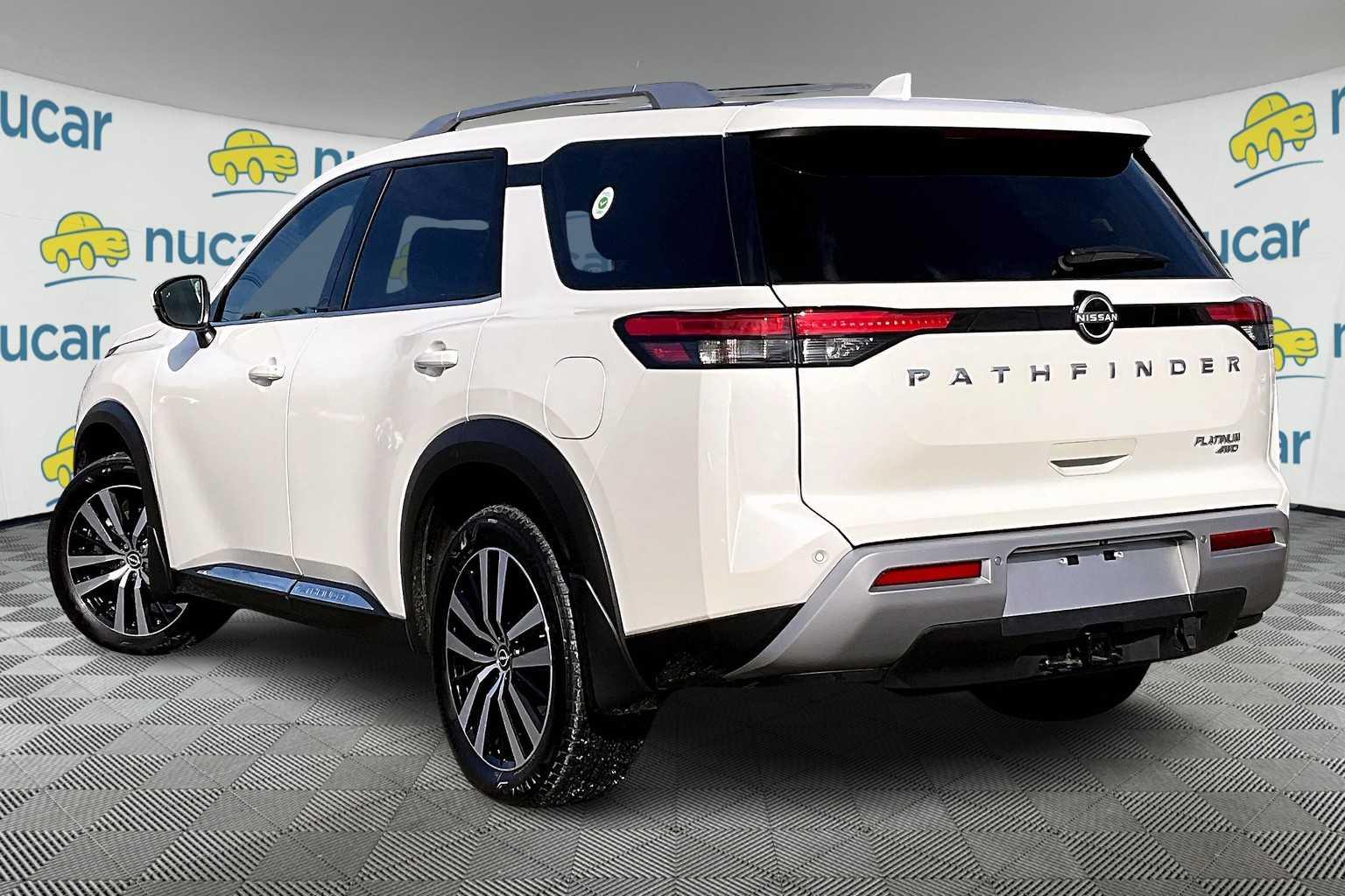 2023 Nissan Pathfinder Platinum - Photo 4