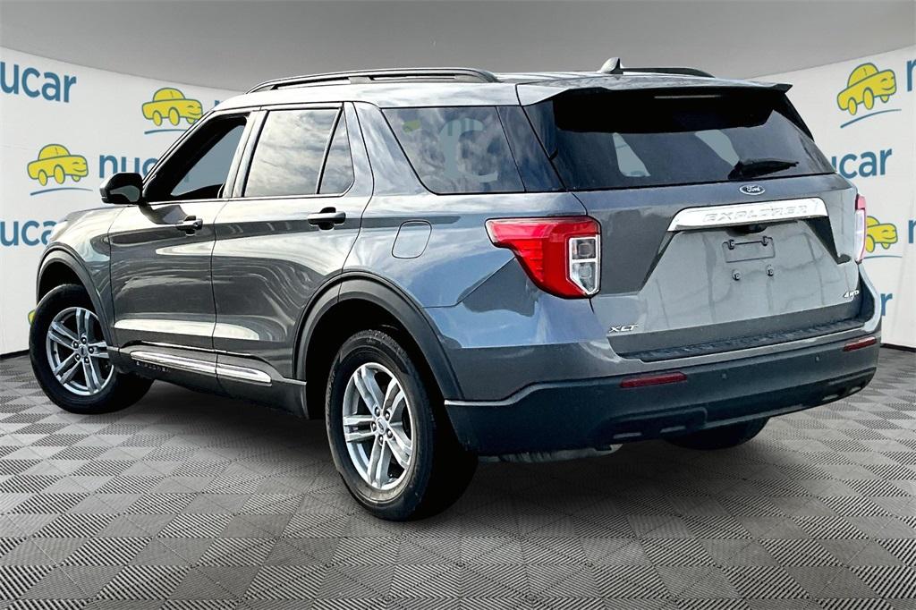 2022 Ford Explorer XLT - Photo 4