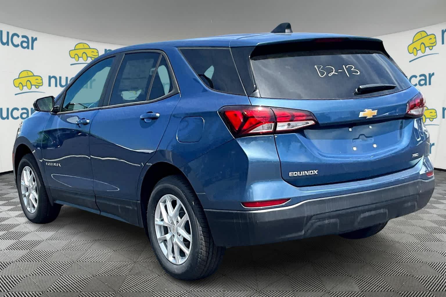 2024 Chevrolet Equinox LS - Photo 4