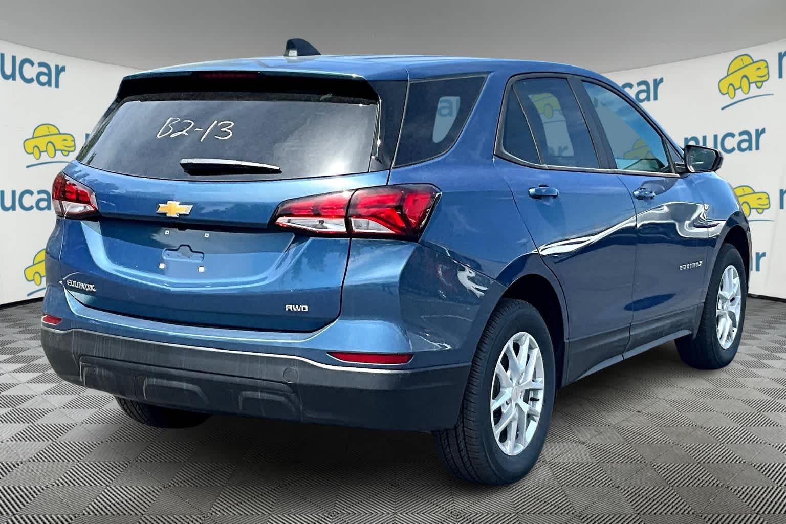 2024 Chevrolet Equinox LS - Photo 6