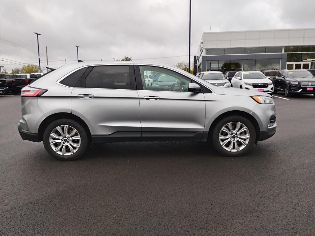 2022 Ford Edge Titanium - Photo 6