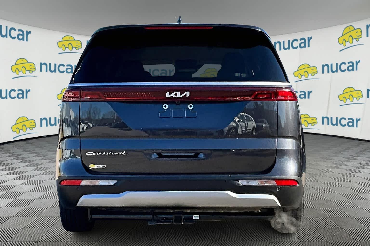 2022 Kia Carnival LXS - Photo 5