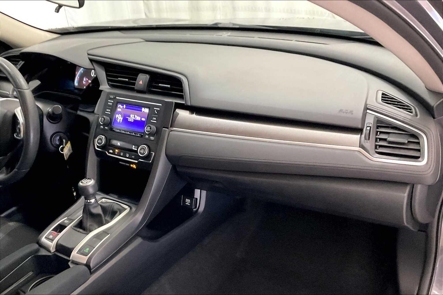 2019 Honda Civic LX - Photo 14