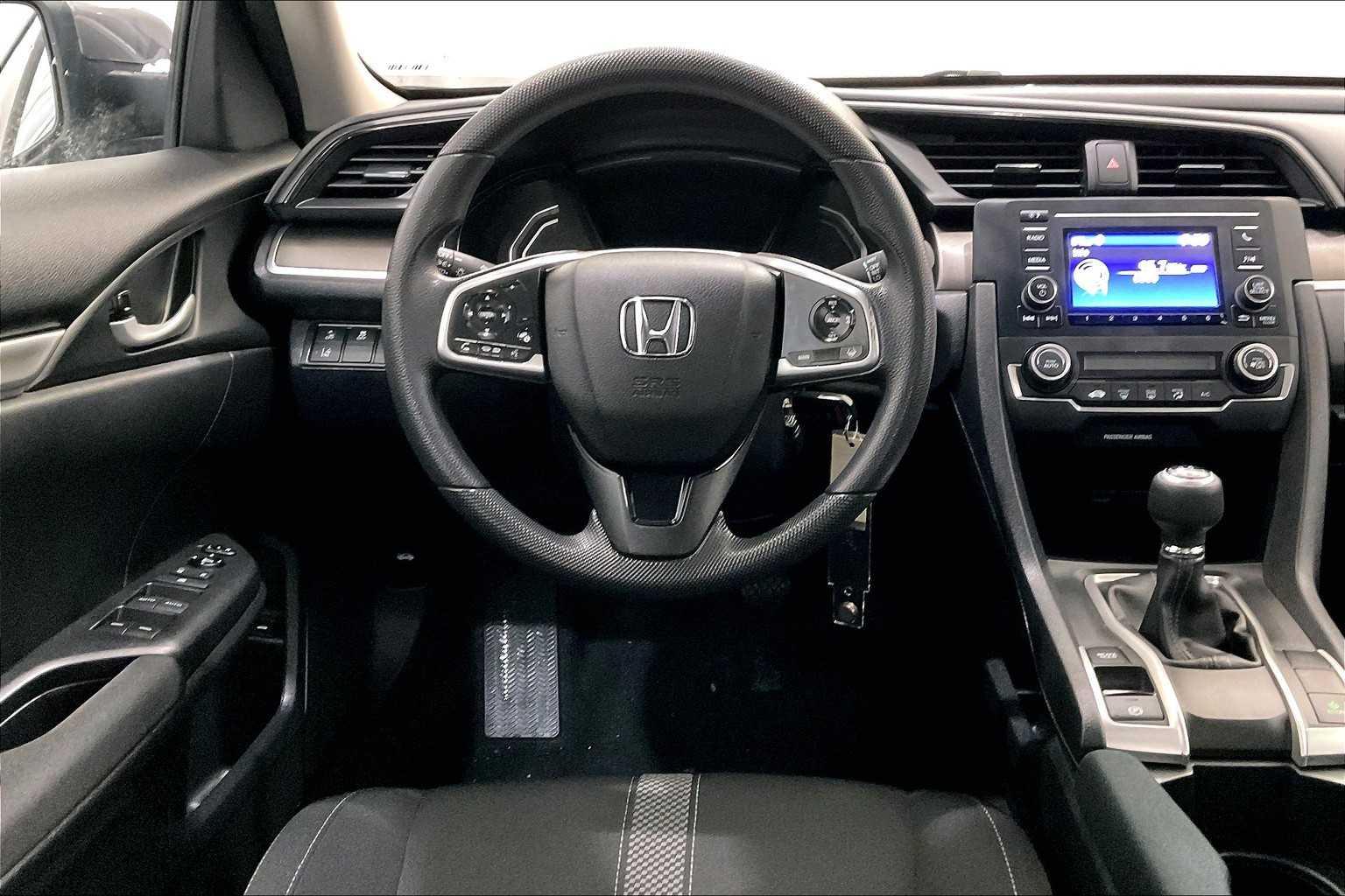 2019 Honda Civic LX - Photo 17