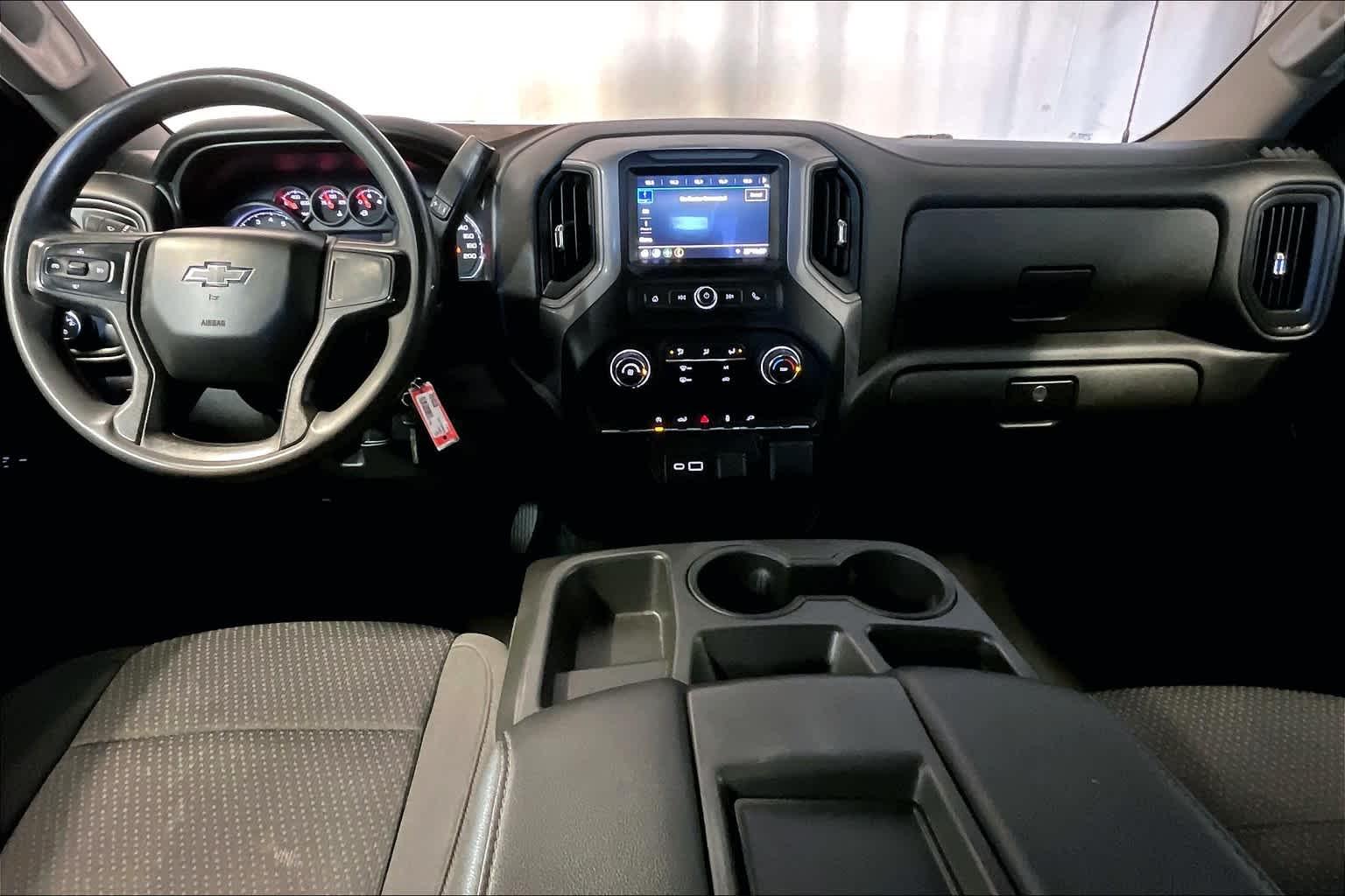 2021 Chevrolet Silverado 1500 Custom 4WD Crew Cab 147 - Photo 21