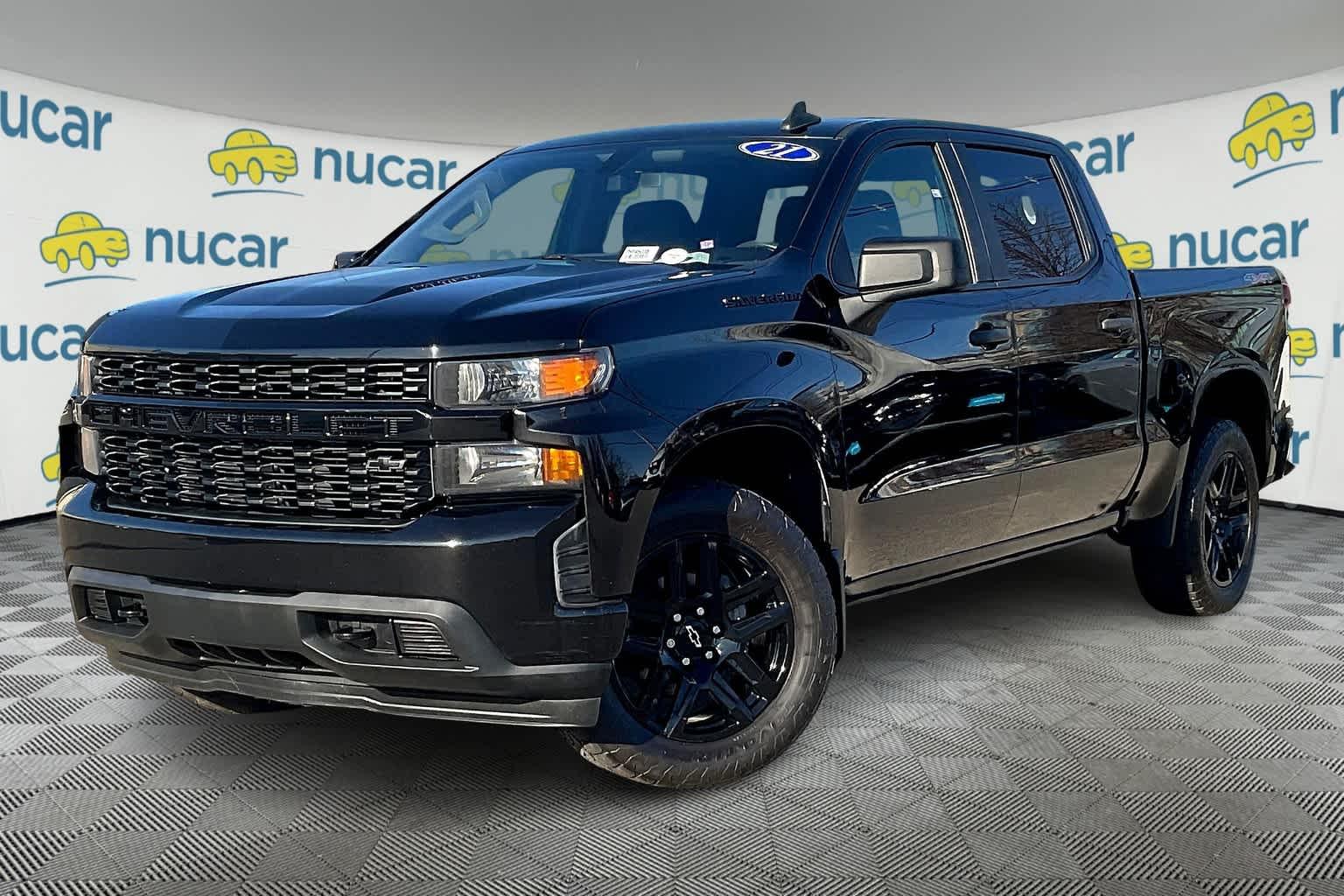 2021 Chevrolet Silverado 1500 Custom 4WD Crew Cab 147 - Photo 3