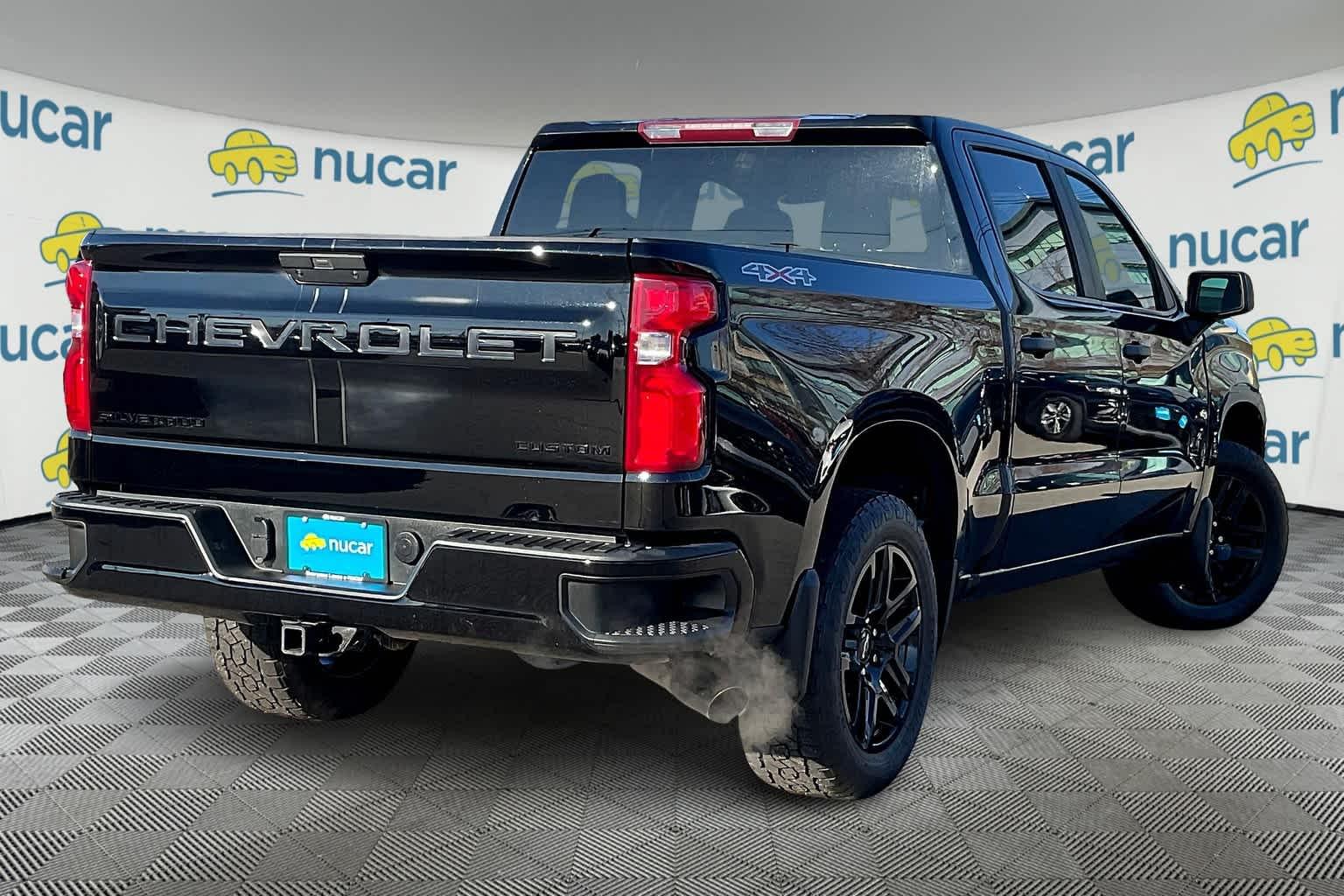 2021 Chevrolet Silverado 1500 Custom 4WD Crew Cab 147 - Photo 6