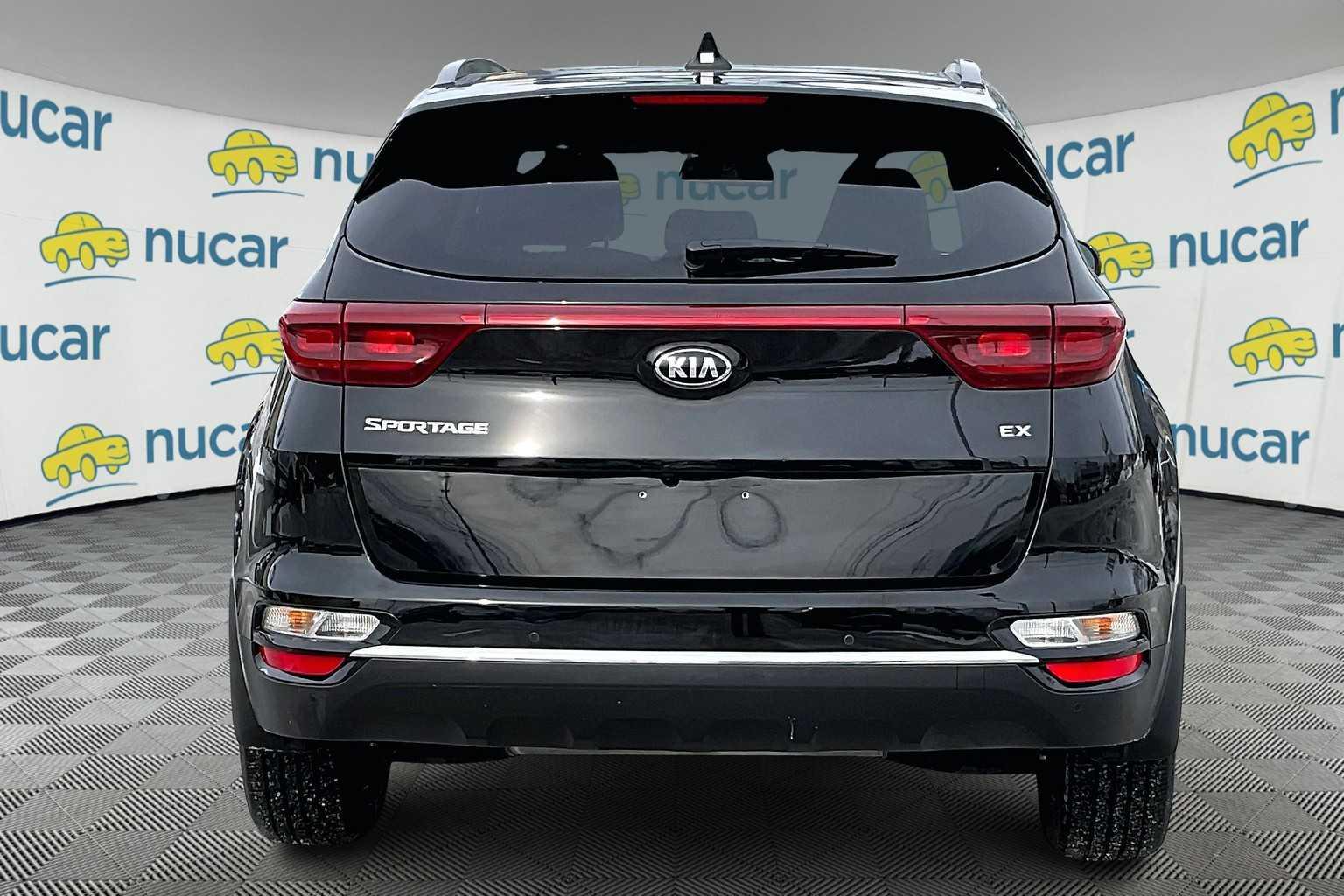 2022 Kia Sportage EX - Photo 5