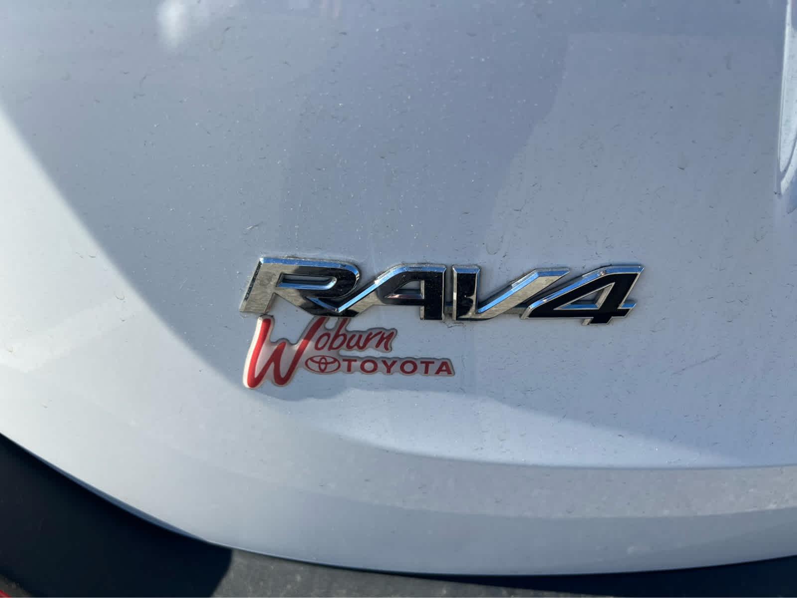 2015 Toyota RAV4 LE - Photo 11