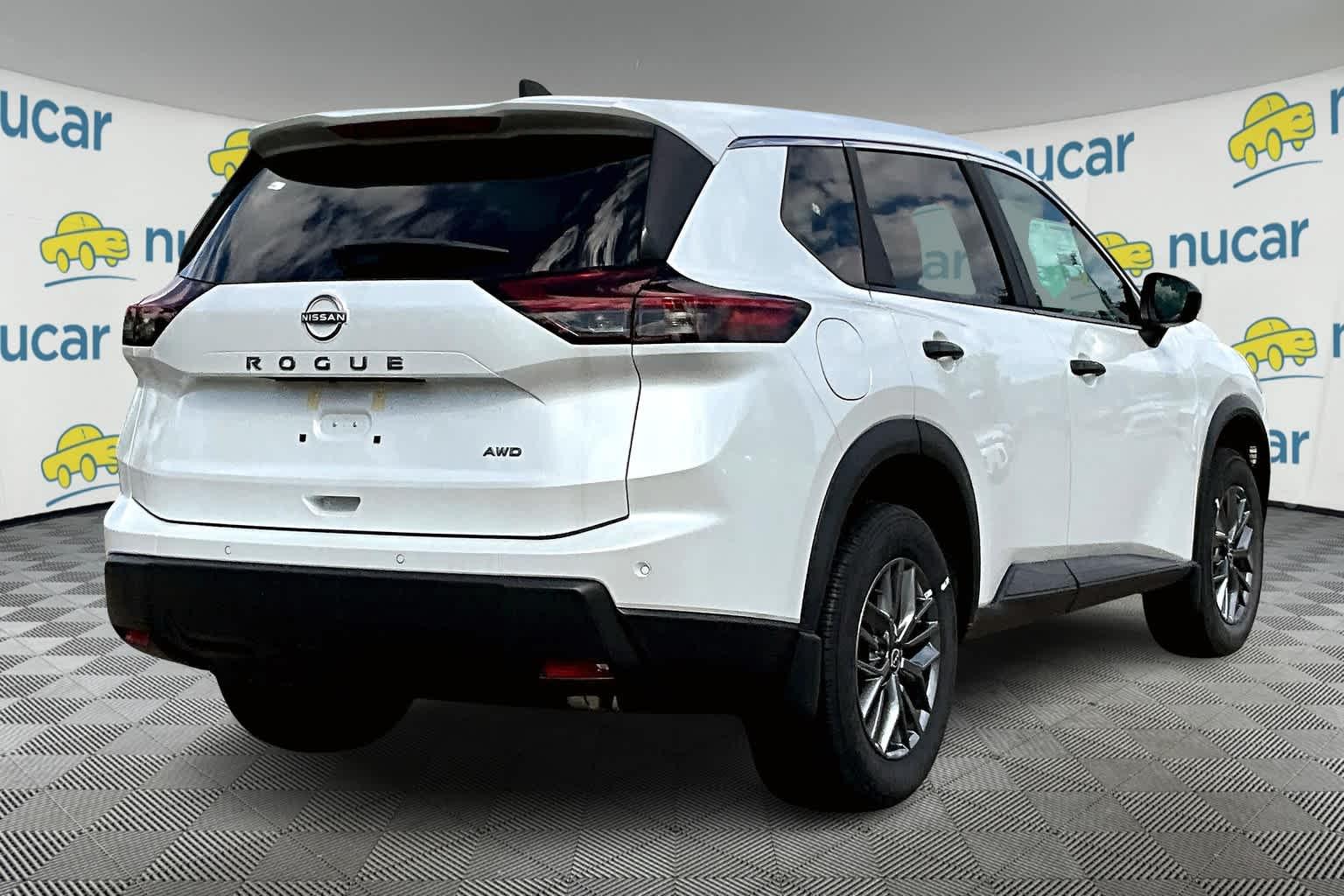 2024 Nissan Rogue S - Photo 6