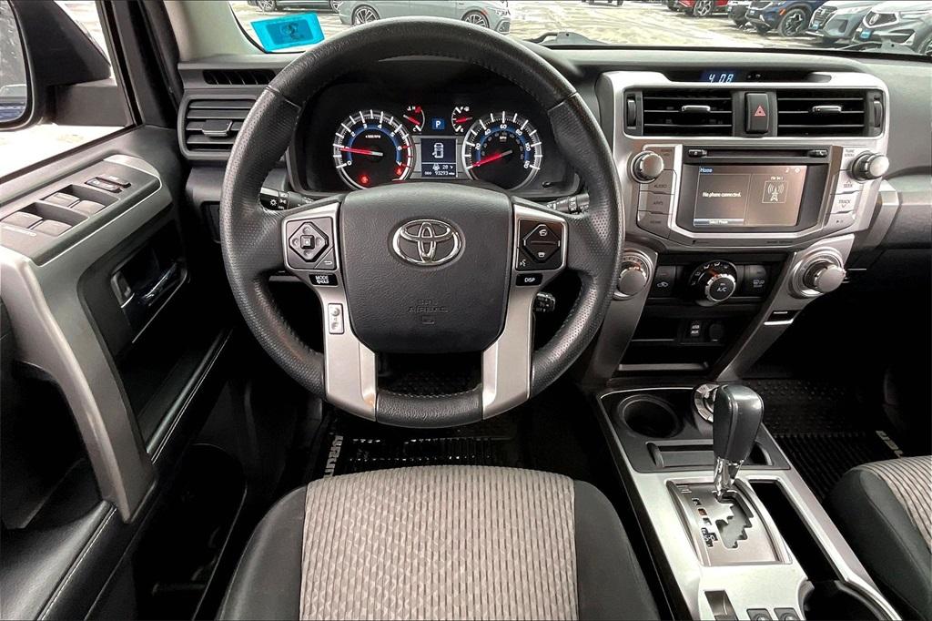 2019 Toyota 4Runner SR5 - Photo 16