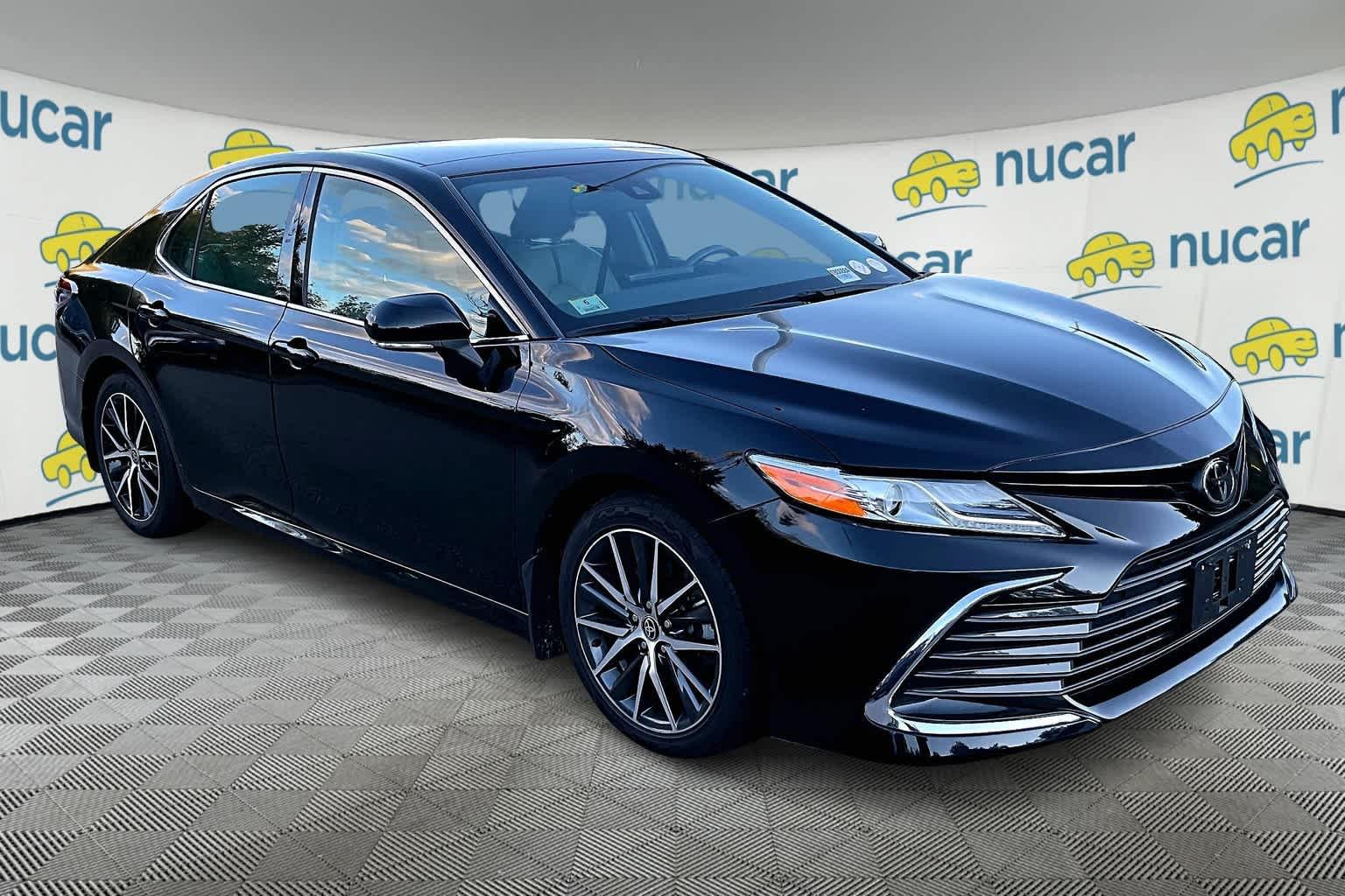 2021 Toyota Camry XLE - Photo 1