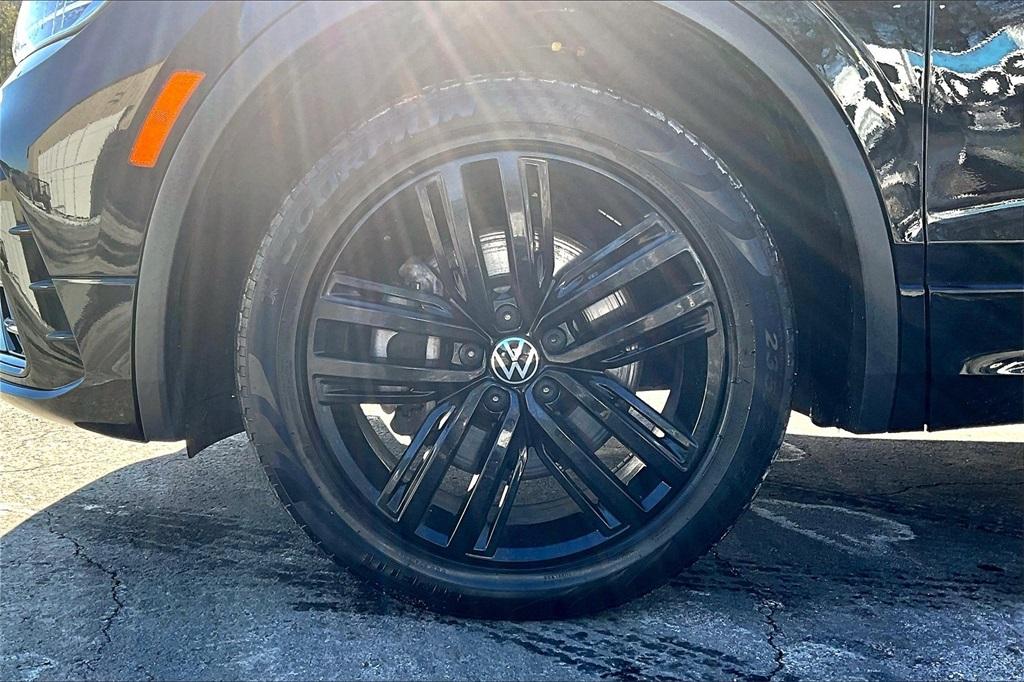 2022 Volkswagen Tiguan 2.0T SE R-Line Black - Photo 7