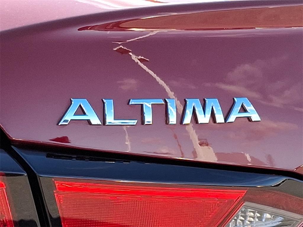 2022 Nissan Altima 2.5 SR - Photo 28