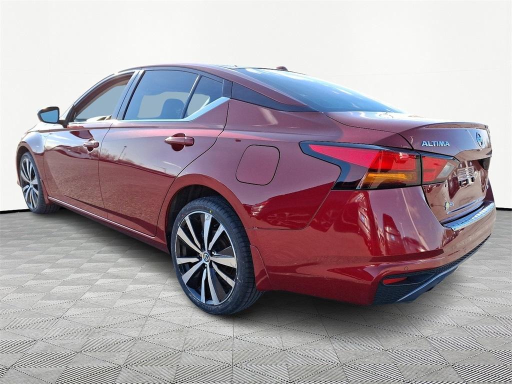 2022 Nissan Altima 2.5 SR - Photo 4