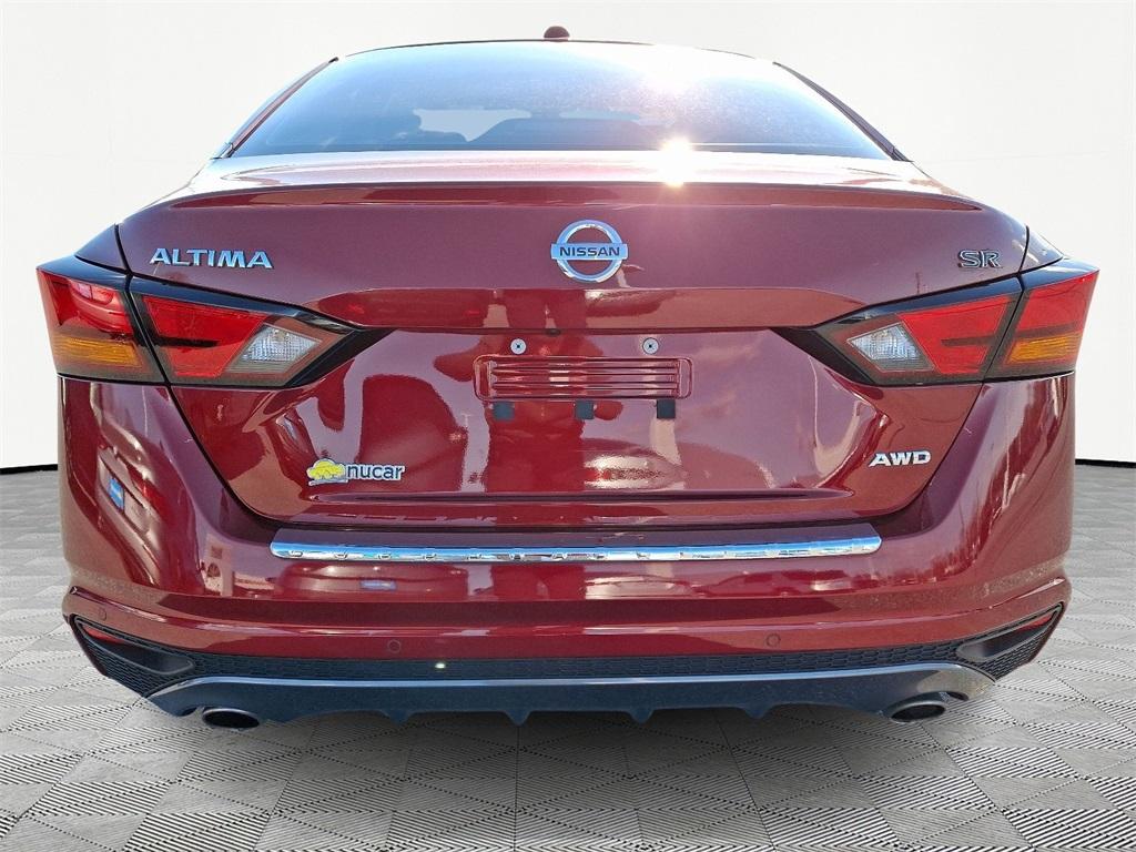 2022 Nissan Altima 2.5 SR - Photo 5