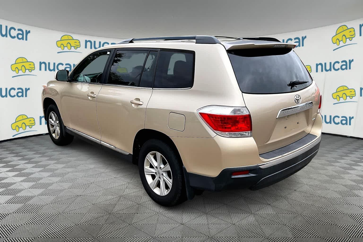 2012 Toyota Highlander  - Photo 3