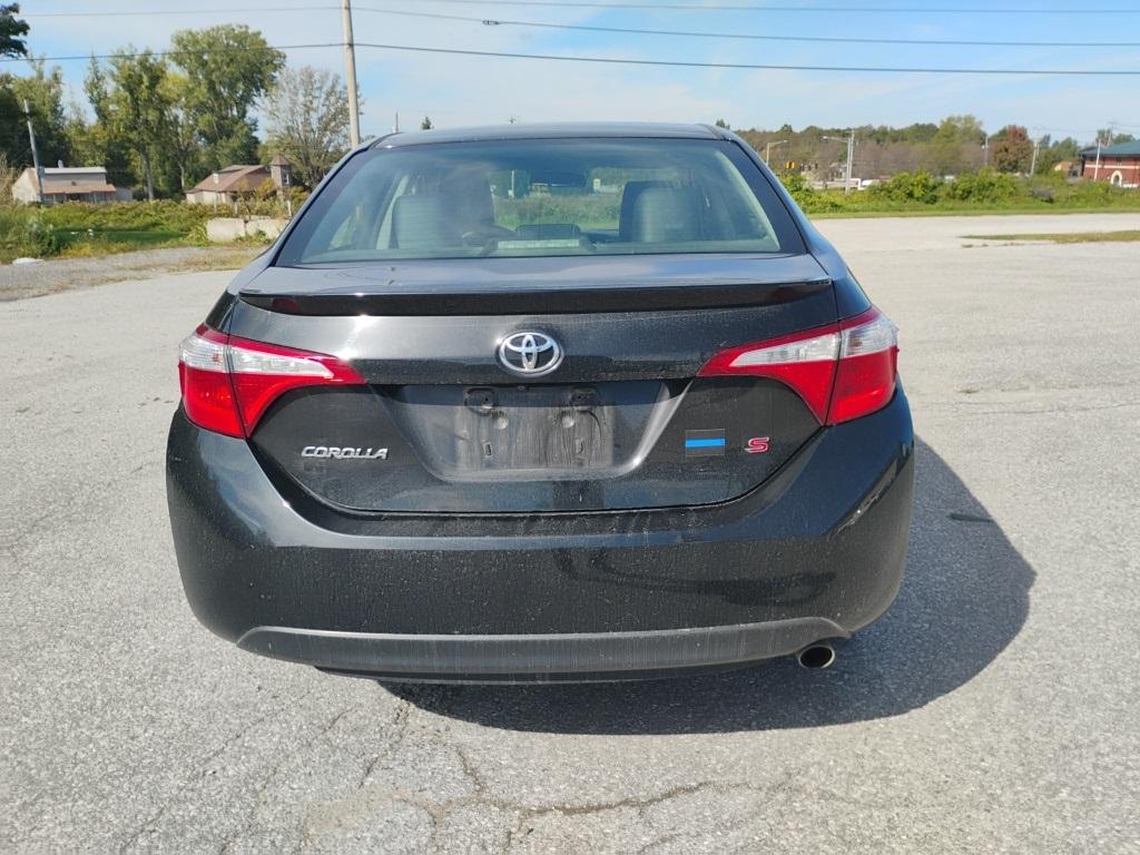 2015 Toyota Corolla S - Photo 4