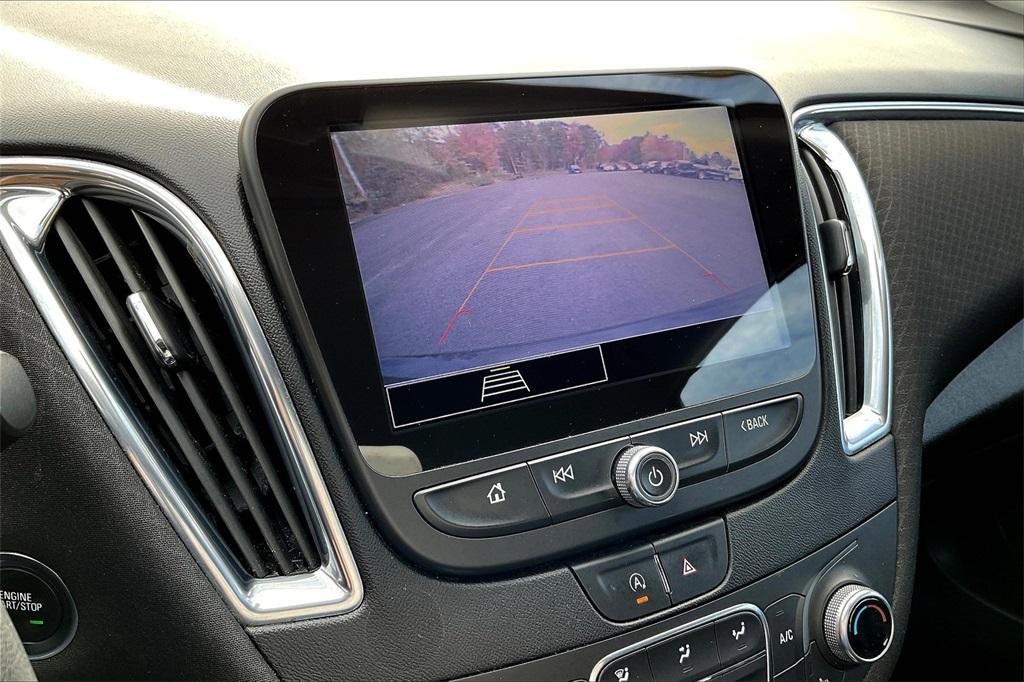 2021 Chevrolet Malibu LT - Photo 19